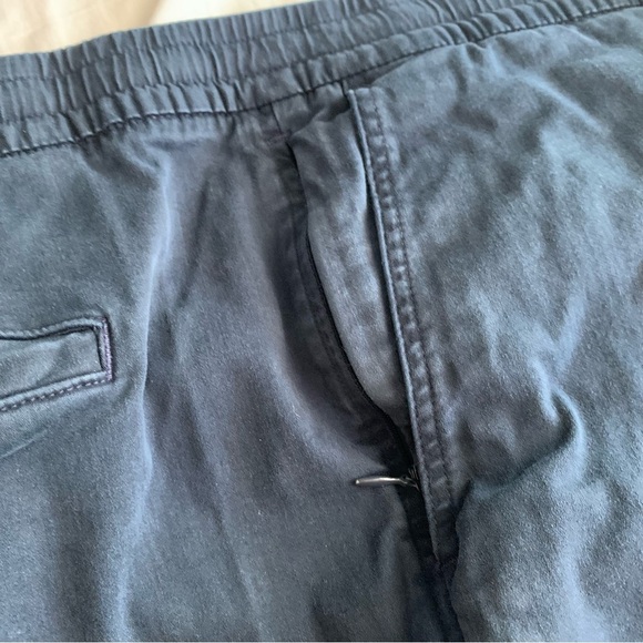 Men’s Abercrombie Fitch XXL Dark Blue Pull On Drawstring Shorts Preppy Pockets - Picture 7 of 10